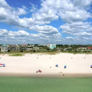 Travelodge By Wyndham Panama / Beachfront Panama City Beach