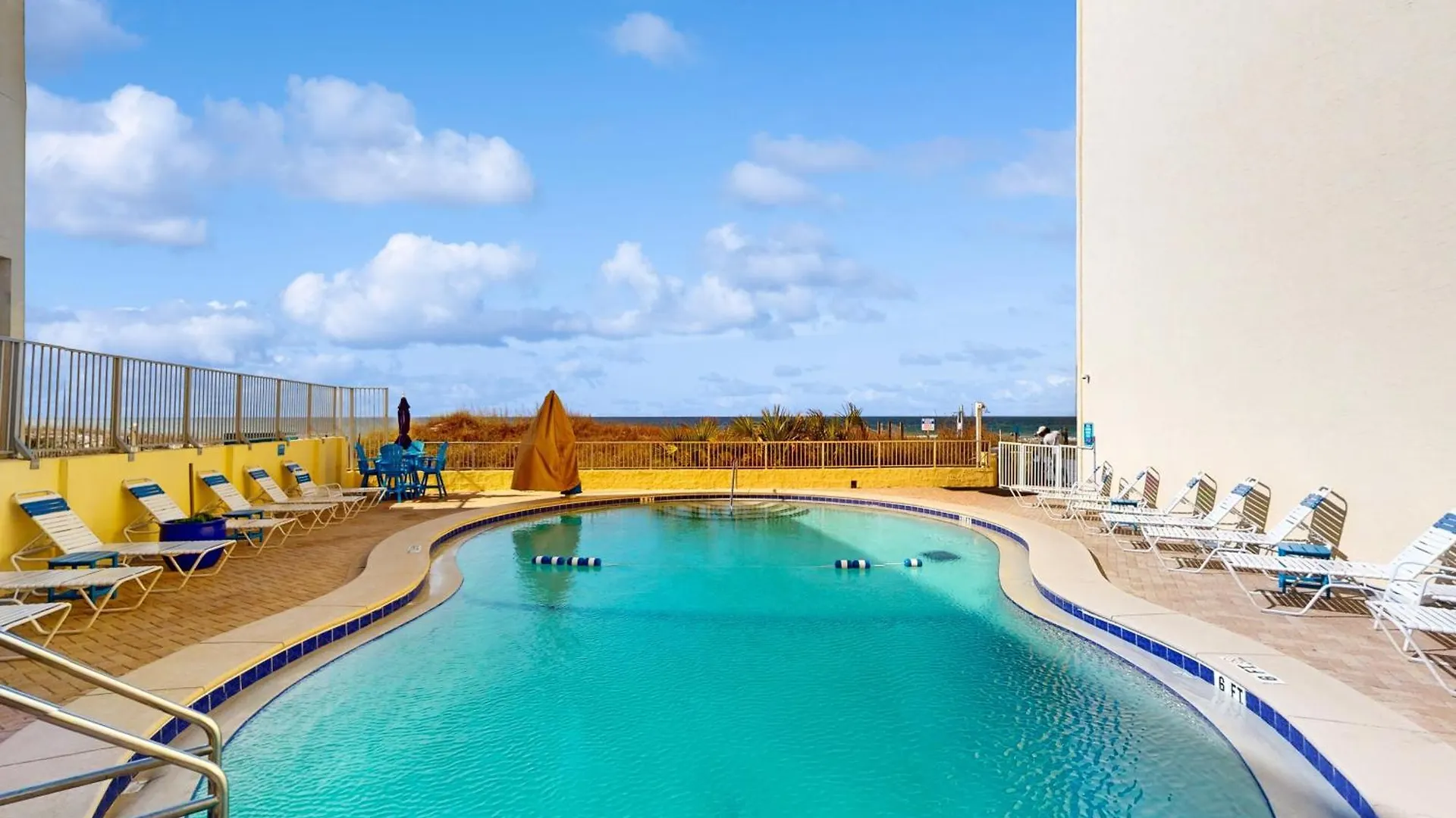 Hotel Continental Condominiums Panama City Beach